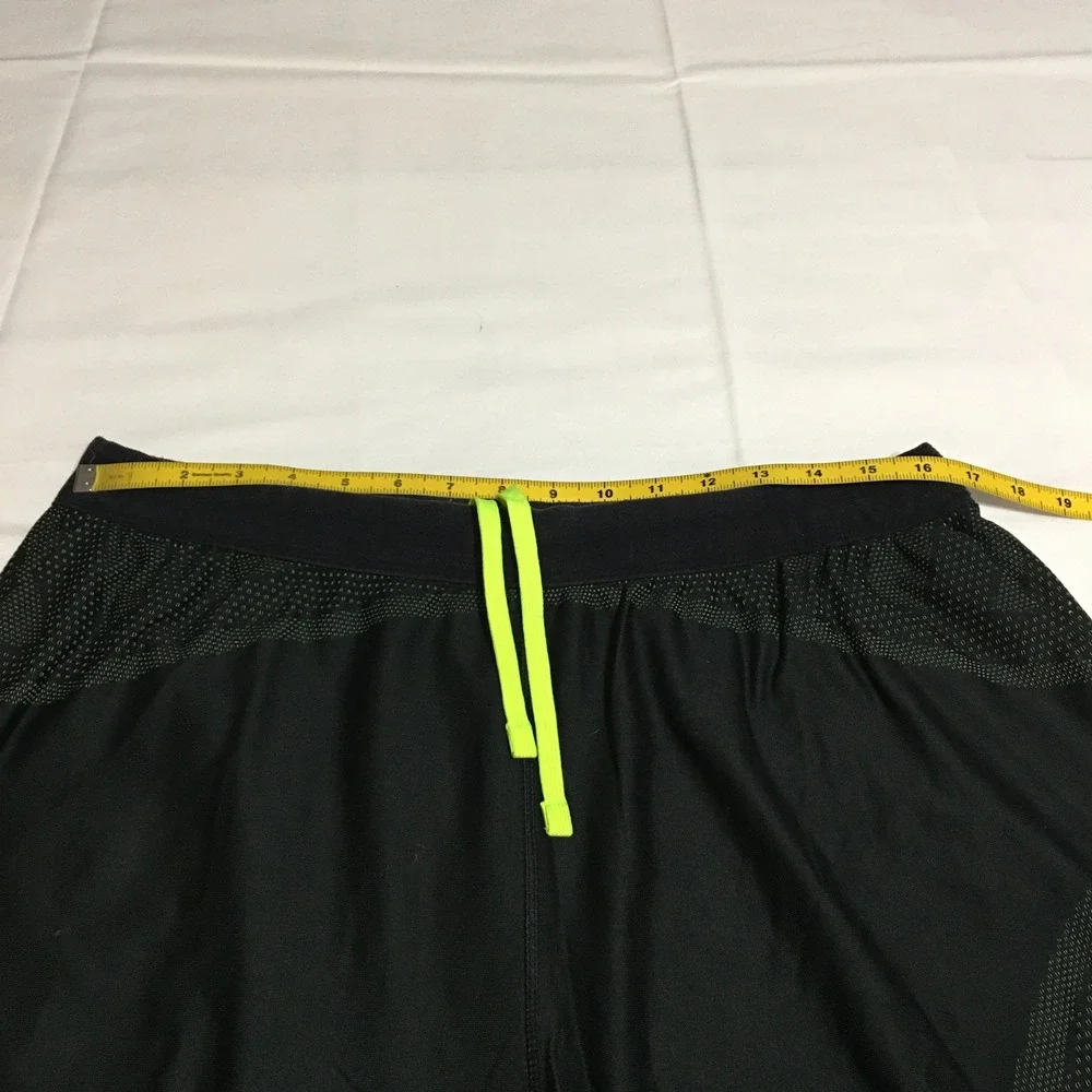 Nike Men's Flyknit Football Soccer Shorts Size 2XL Black Green Mesh